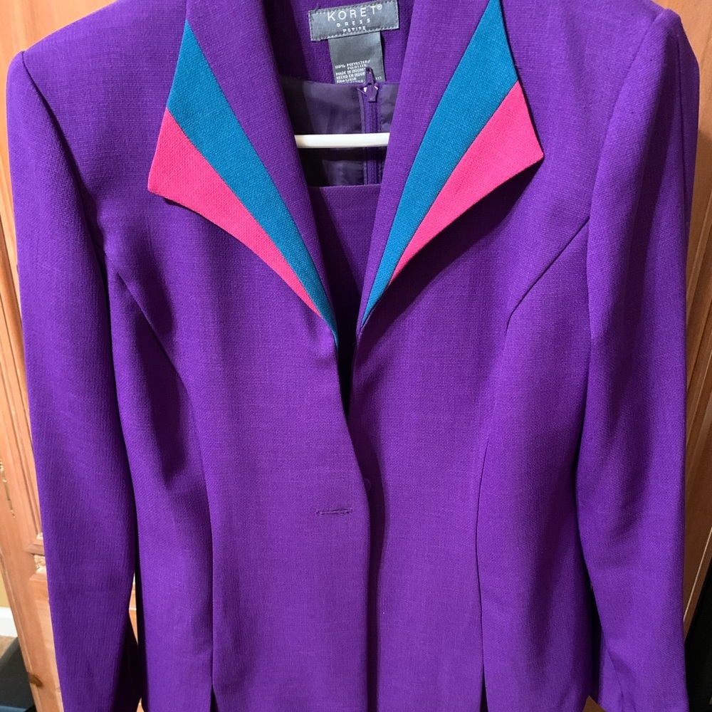 Work dress suit